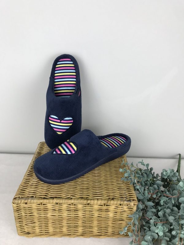 Imagen zapatillas isotoner corazón