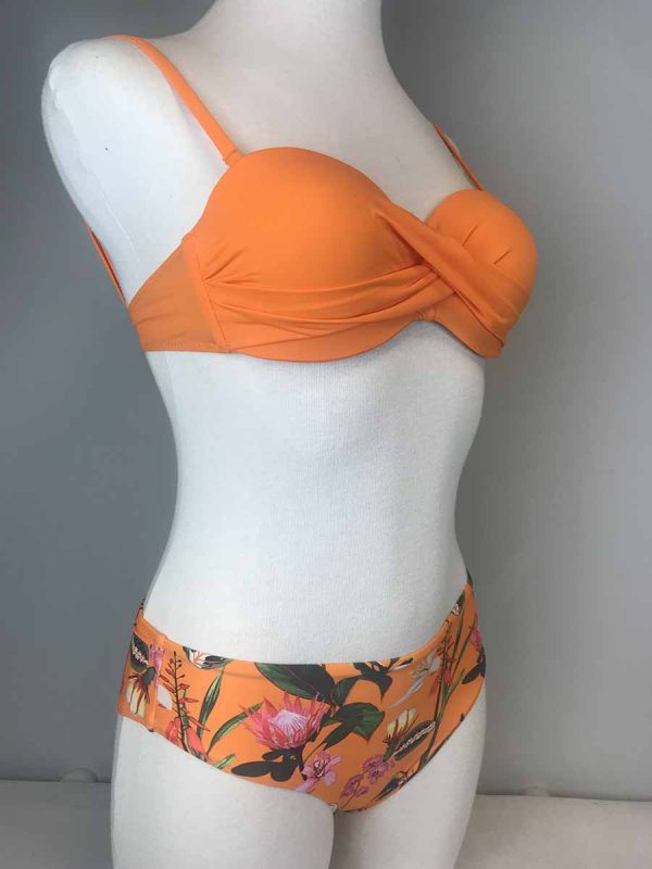 Imagen bikini mujer bandeau Hawai